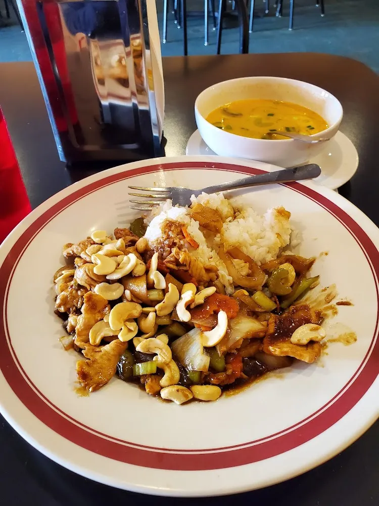 Cashew Chicken